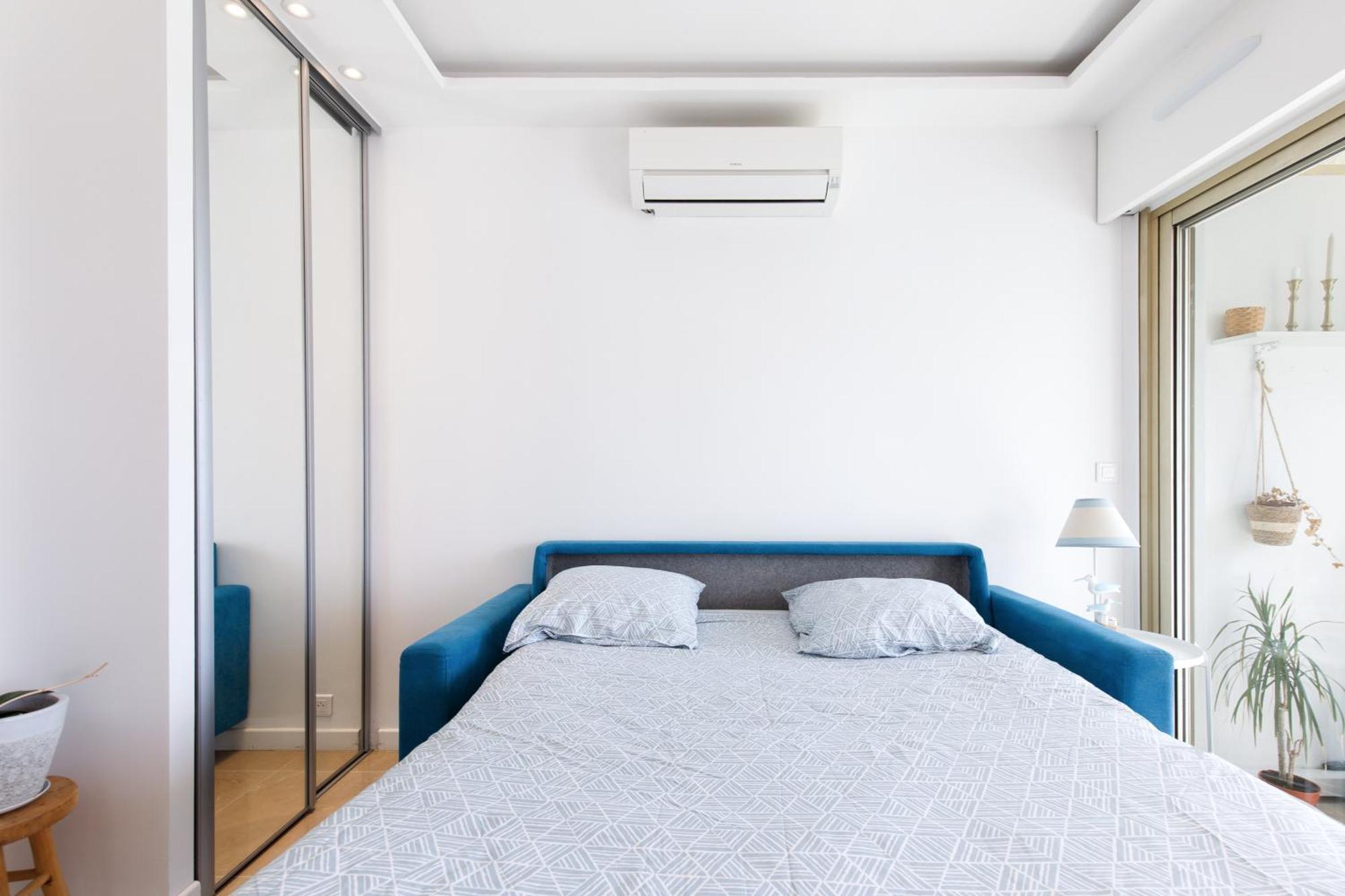 Appartamento Cannes-vue Esterel-balcon-plage